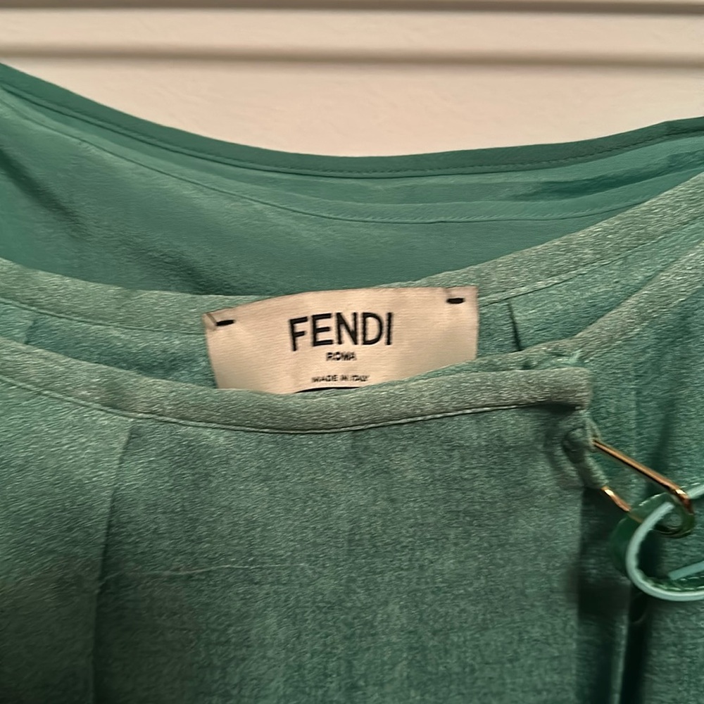 Fendi skirt and slip size 44 adjustable